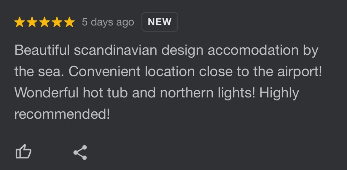 Alka - Cozy Room By The Sea With Private Hot Tub Njarthvik 외부 사진